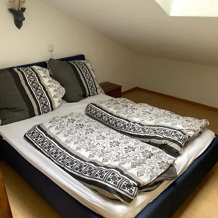 Molltaler En 3* Stall