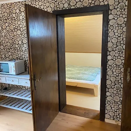 Molltaler En 3* Stall